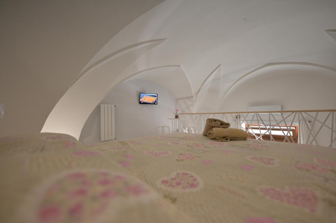 Bed Casa Vacanza Via Gallipoli - Corte Bari Бриндизи Екстериор снимка