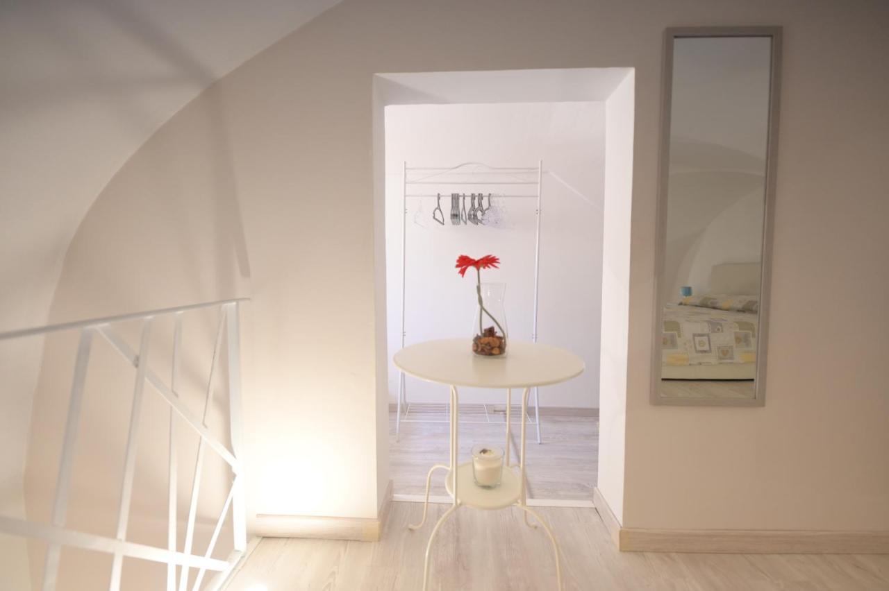 Bed Casa Vacanza Via Gallipoli - Corte Bari Бриндизи Екстериор снимка